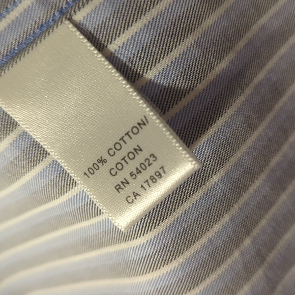 FINAL SALE 🌿BANANA REPUBLIC DRESS SHIRT🌿 - Picture 6 of 6